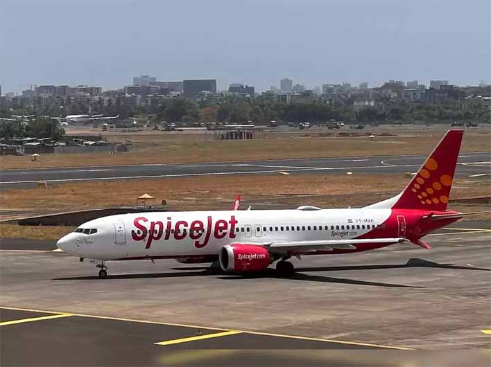 Leh-Bound Spicejet Plane Suffers Glitch; Returns To Delhi