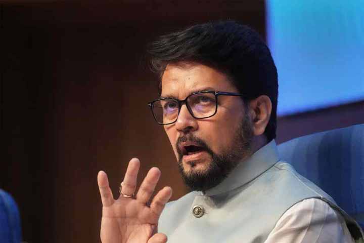 “Though Congress Leaders are in India, They Sing Praises of Pakistan”: Anurag Thakur