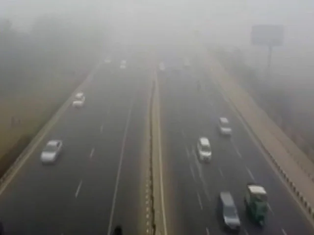 Smog Engulfs Parts of Delhi as Air Quality Continues to Deteriorate