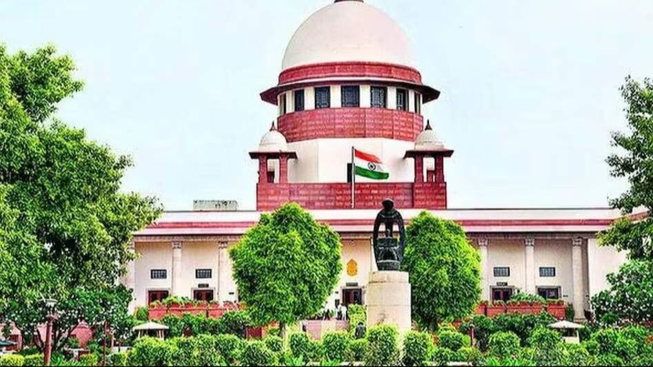 Public Places Like Police Stations, Bus Stands Should Display Contact Of Nearest Legal Aid Offices: SC