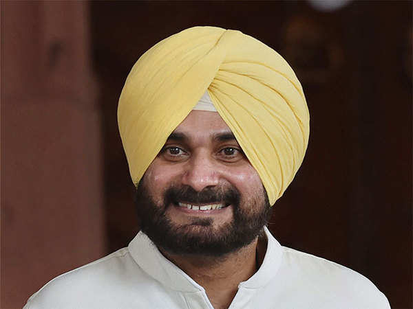 Sidhu Returns To First Love: Back In Commentary Box After Decade This IPL