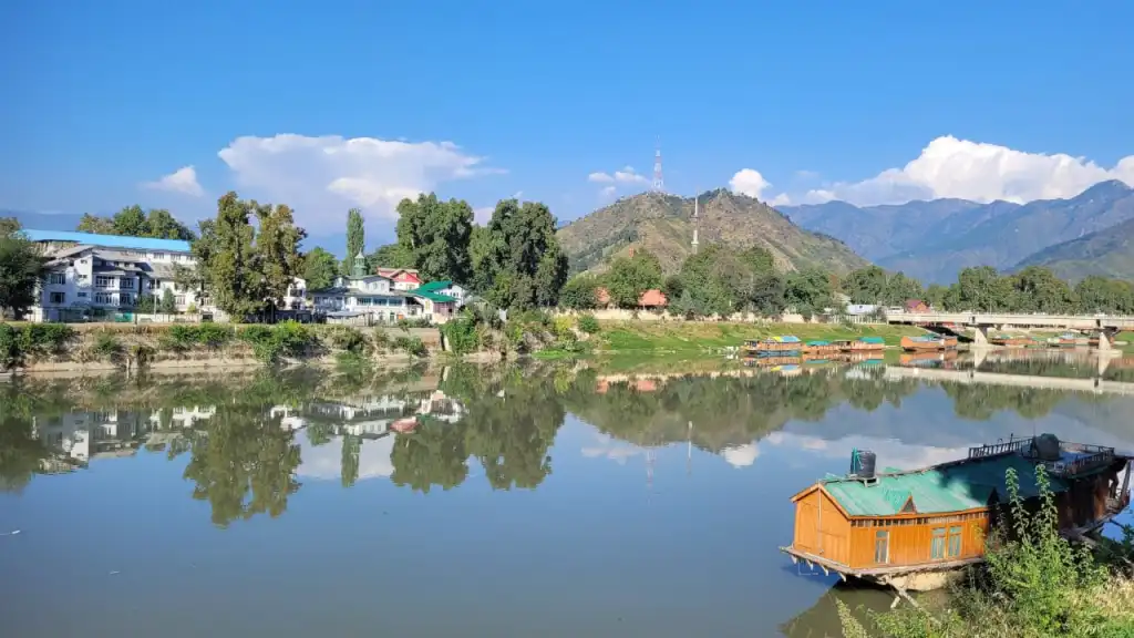 No Heat Wave in Kashmir For Next 9 Days: Weatherman