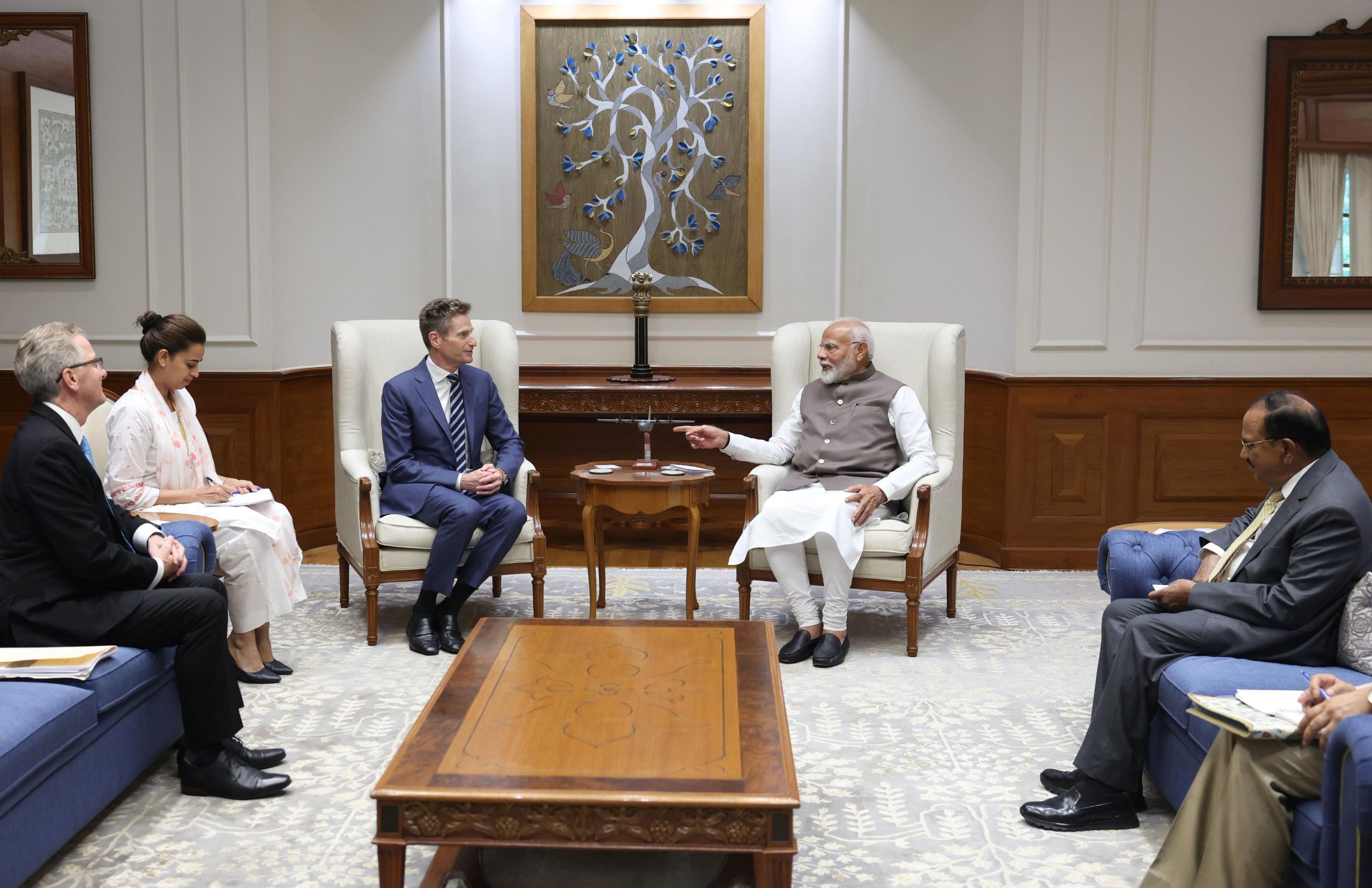 PM Modi Meets Defence Major Lockheed Martin’s CEO