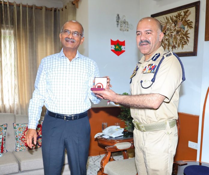 Army’s NC Discusses Security Measures Between Forces With J&K DGP Designate