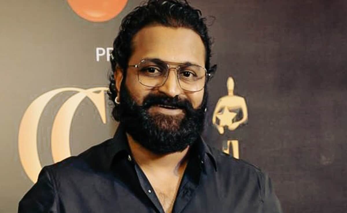 Kantara Star Rishab Shetty Wins Best Actor At 70th National Awards