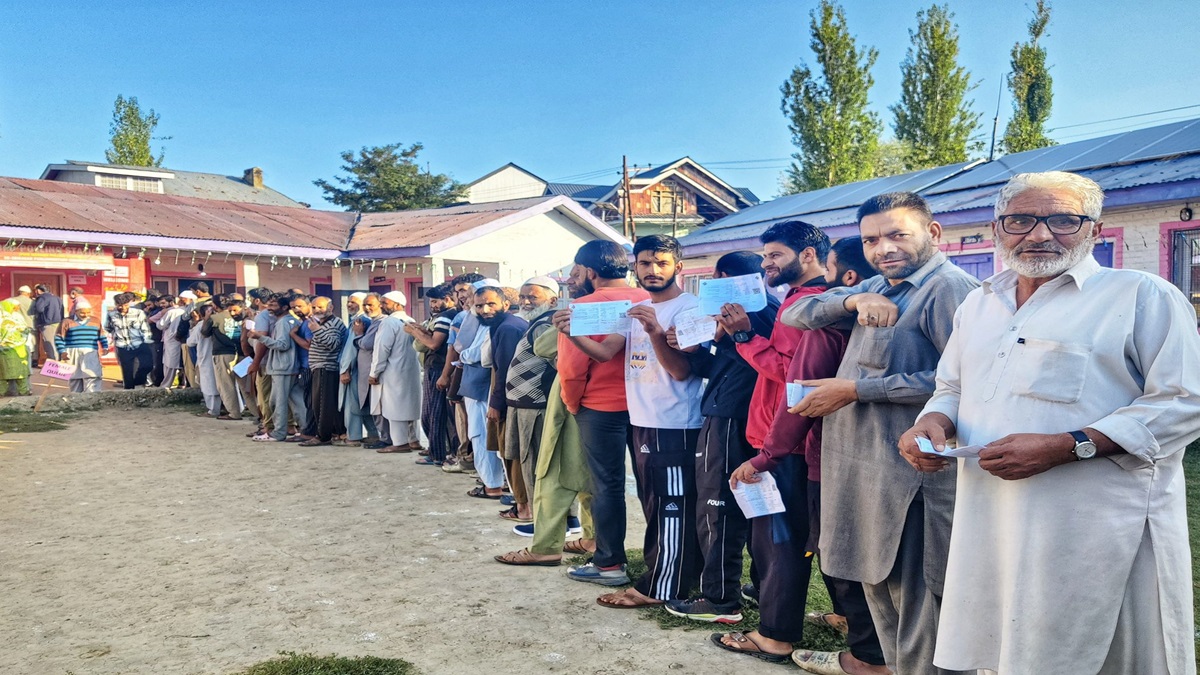 J&K Assembly Polls: 58.19 Per Cent Voter Turnout Till 5 PM