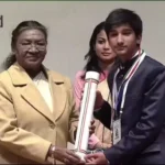 President Confers 12-Year-Old Kashmiri Singer with PM Bal Puraskar